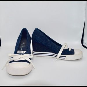 Chinese laundry sneaker heels size 6.5